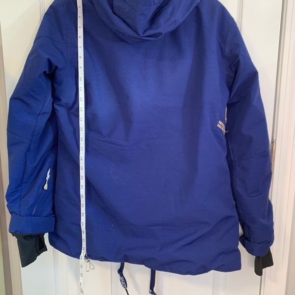 PICTURE Ski/Snowboard Winter Jacket - Picture 2 of 12